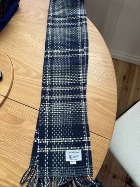 Johnstons of Elgin Navy & Cream Checked Wool Scarf